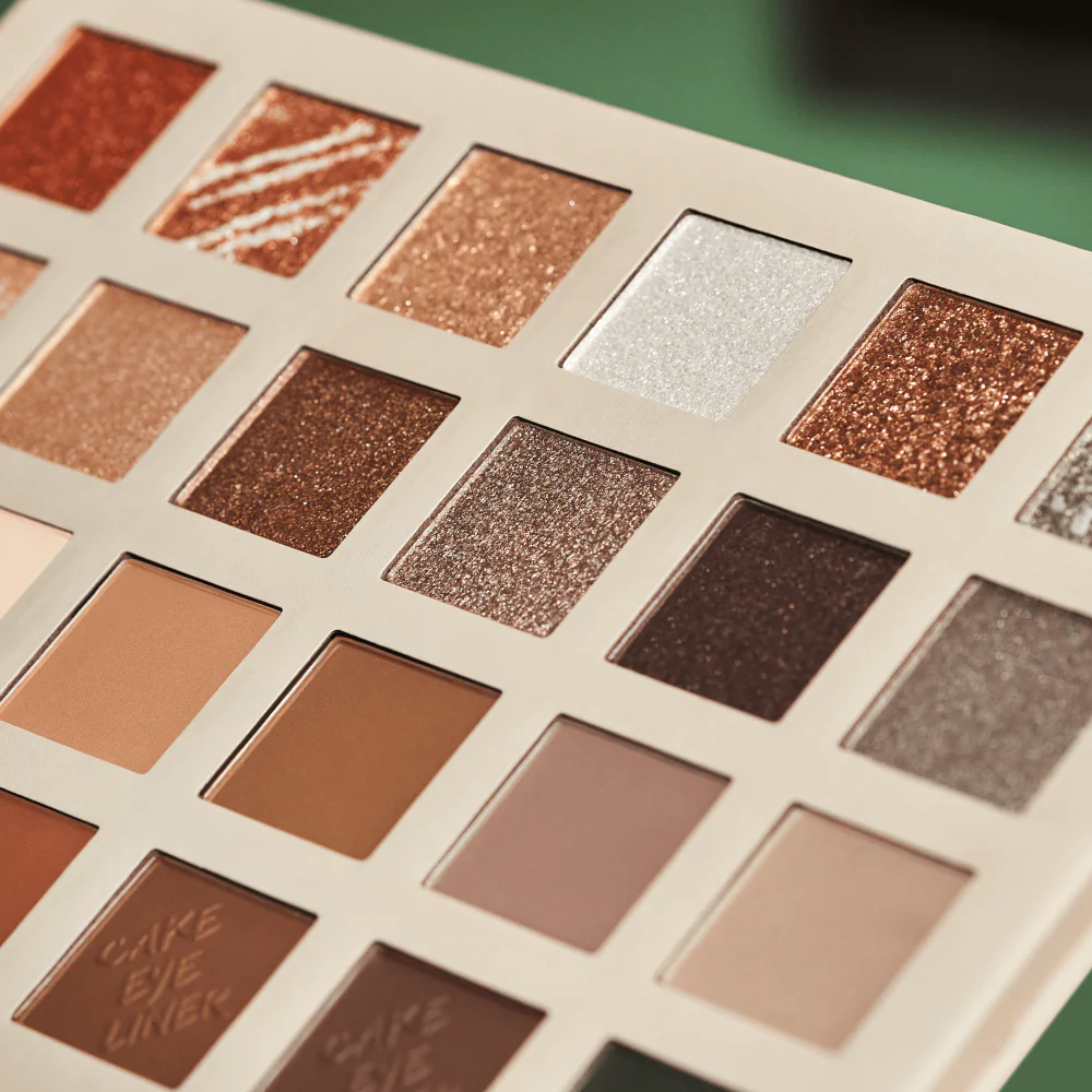 the art gallery eyeshadow & eyeliner palette - Image 22