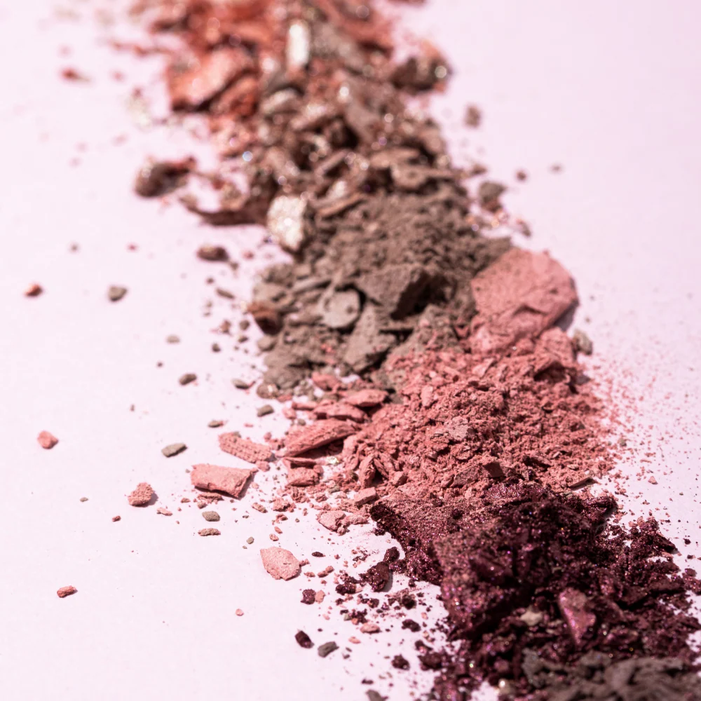 the ROSE edition eyeshadow palette - Image 8